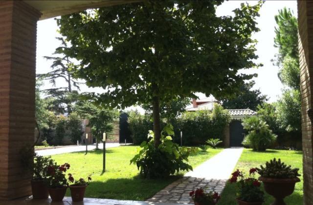 Colle La Guardia Hotel Sabaudia Buitenkant foto